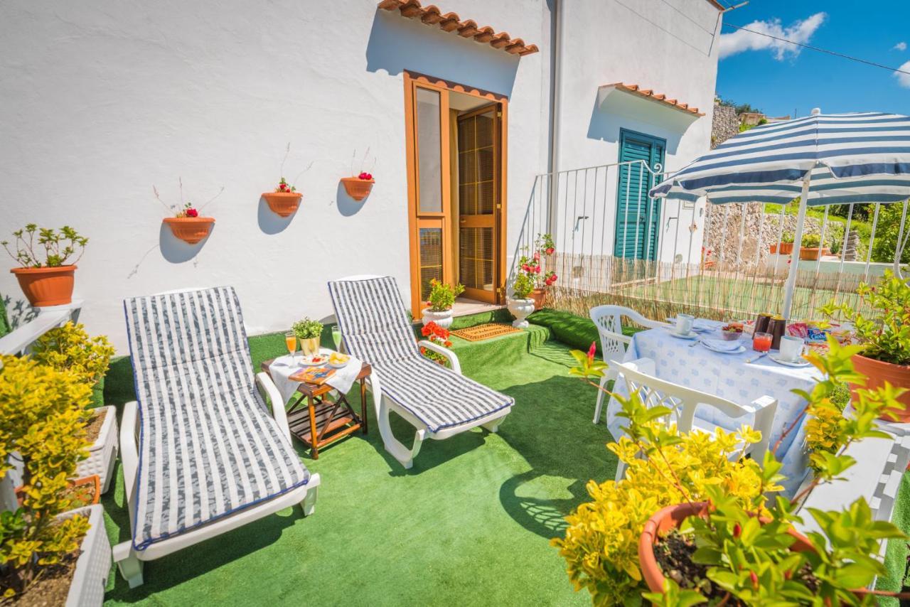 Casa Enzo Con Vista Mare Apartment Amalfi Luaran gambar